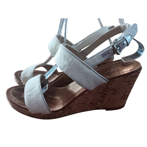 Boden Louisa White Calf Hair Cork Wedge Sandals EU 39 US 8.5 - Picture 1 of 8